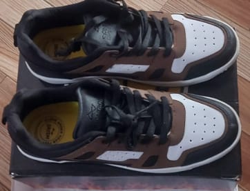 Customer photo review of ASH Black Brown