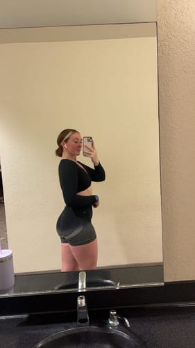 Customer photo review of Soft Black Ombré Contour Scrunch Butt Biker Shorts