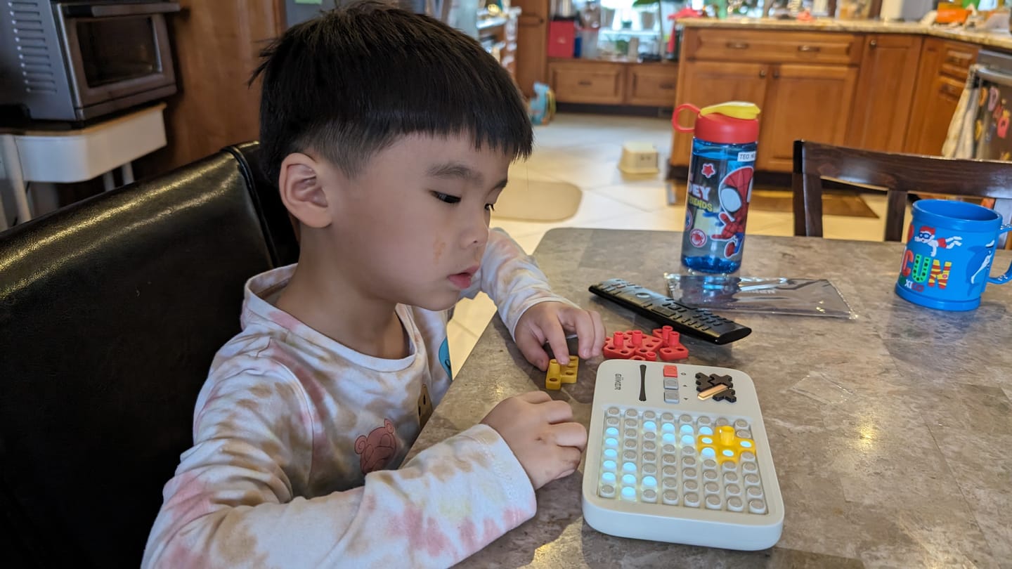 Customer photo review of GiiKER Super Blocks Puzzle Games
