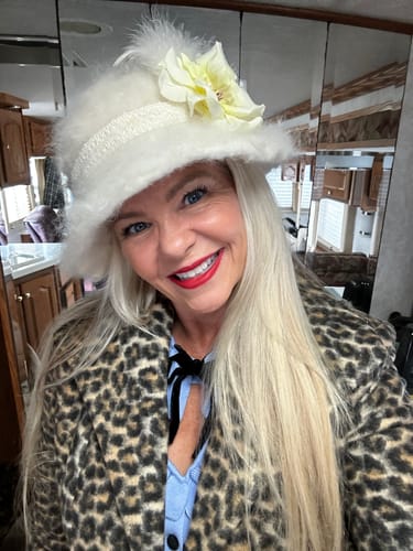 Customer photo review of Starlet Swing Coat in Leopard Print - Vixen by Micheline Pitt