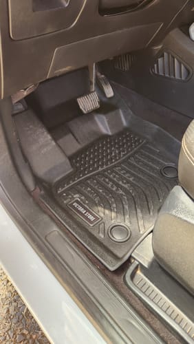 Customer photo review of Pisos Calce Perfecto FORD EDGE años 2015 al 2023
