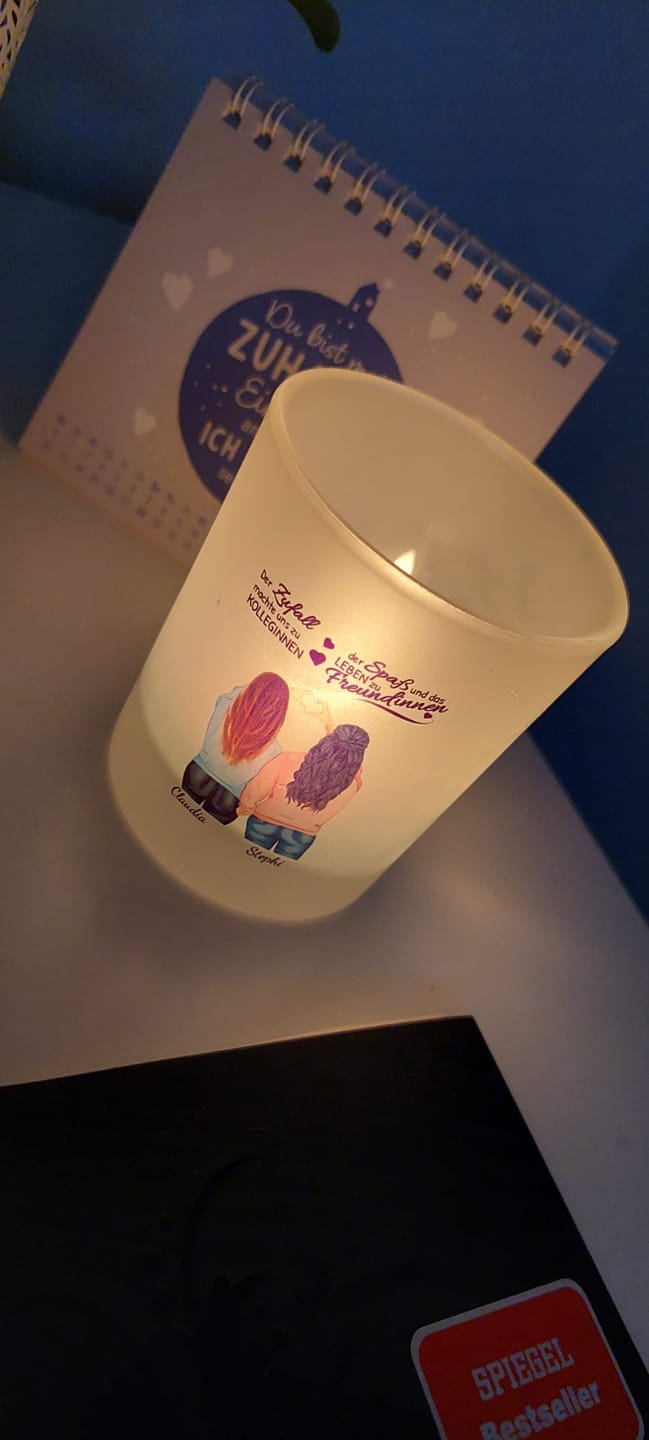 Customer photo review of Winter Besties - Personalisiertes Teelicht