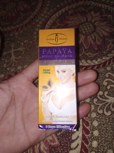Customer photo review of Aichun Beauty Papaya Breast Lifting Enlargement Oil 30ml