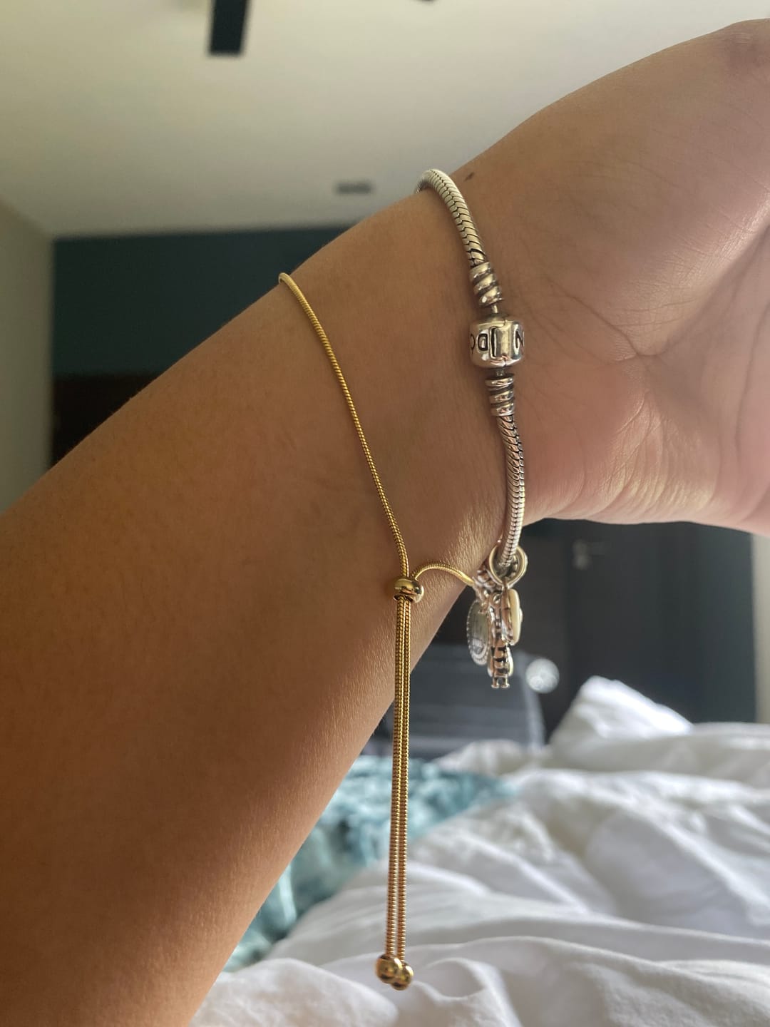 Customer photo review of Pulsera Icy