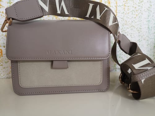 Customer photo review of VALDA - TAUPE