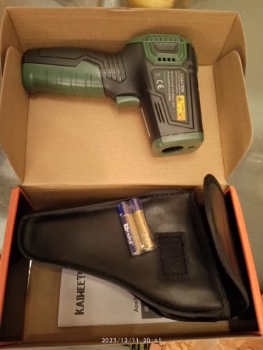 Customer photo review of Digital Infrared Thermometer Laser Temperature Meter Non-contact Pyrometer Imager Hygrometer IR Termometro Color LCD Light Alarm