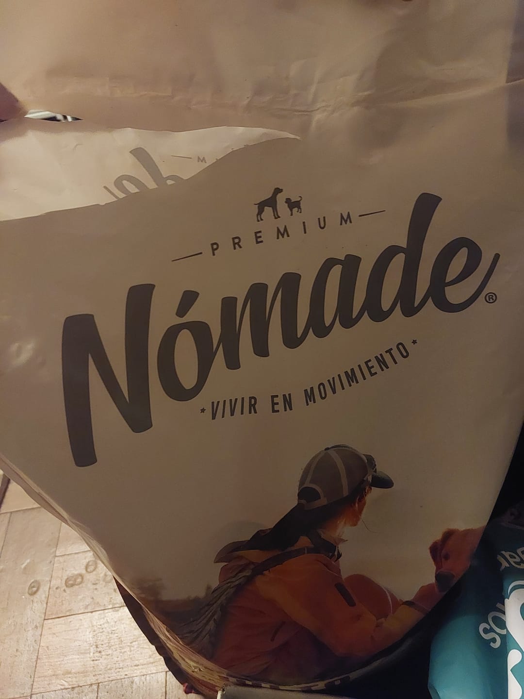 Customer photo review of NOMADE ADULTO