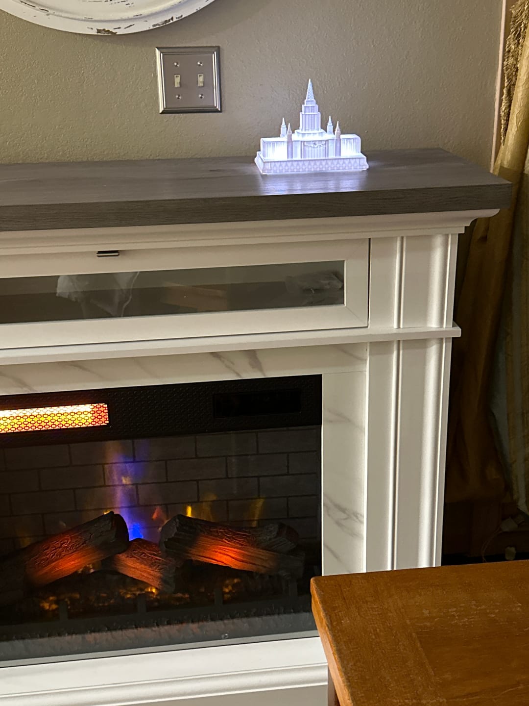 Customer photo review of Oakland California Temple Music Light