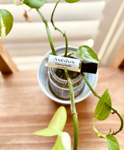 Customer photo review of TOBACCO VANILLA PERFUME OIL