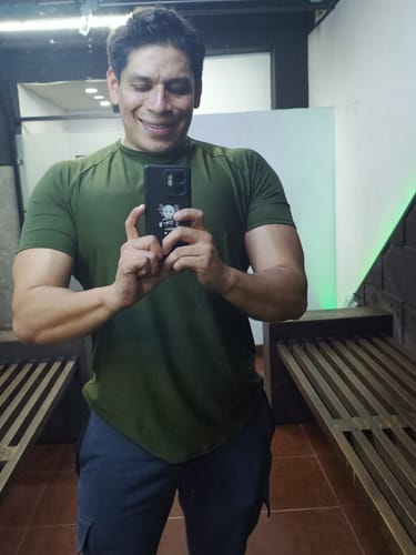Customer photo review of Training Sport Tee - Army Green