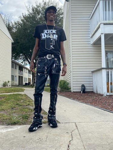 Customer photo review of Kick In The Door Unisex Tops - Air Jordan 1 Satin Bred