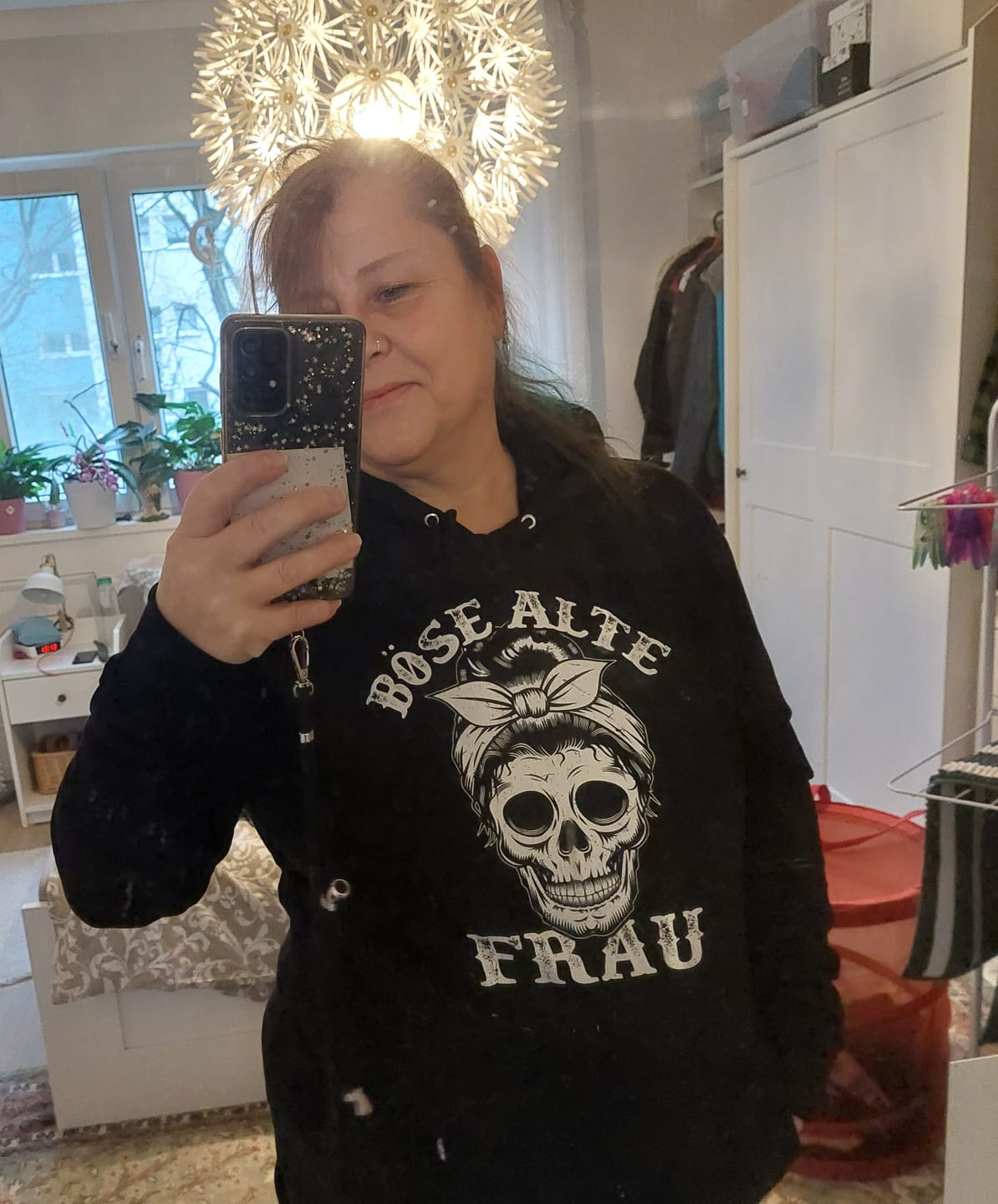 Customer photo review of Böse alte Frau - Damen Hoodie
