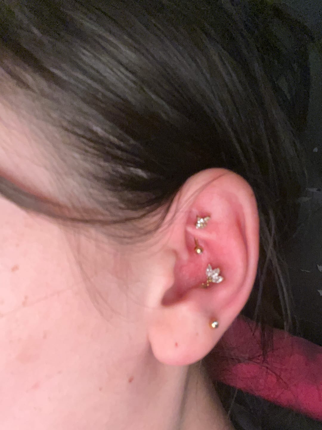 Customer photo review of Cataleya 2 Piercing | 18K vergoldet