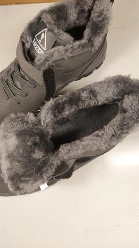 Customer photo review of OrthoRelief - Wärmender Outdoor- & Wanderstiefel