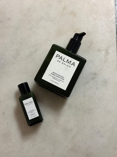 Customer photo review of Hydrating Hand Sanitizing Serum - Travel Size (2oz)