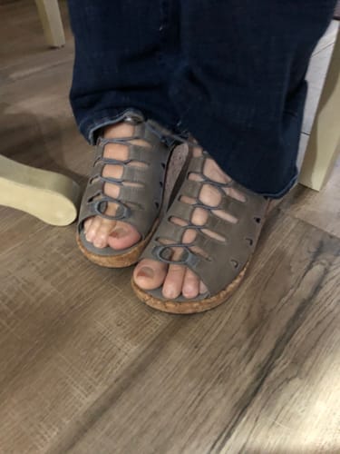 Customer photo review of The Traveler Sandal