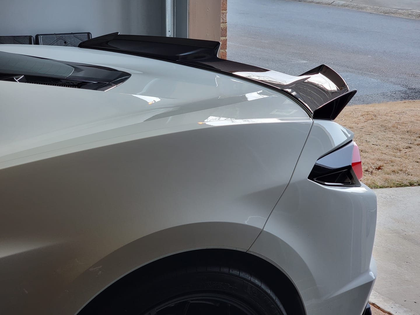 Customer photo review of Chevrolet Corvette C8 Z06 Visible Rear Ducktail Spoiler