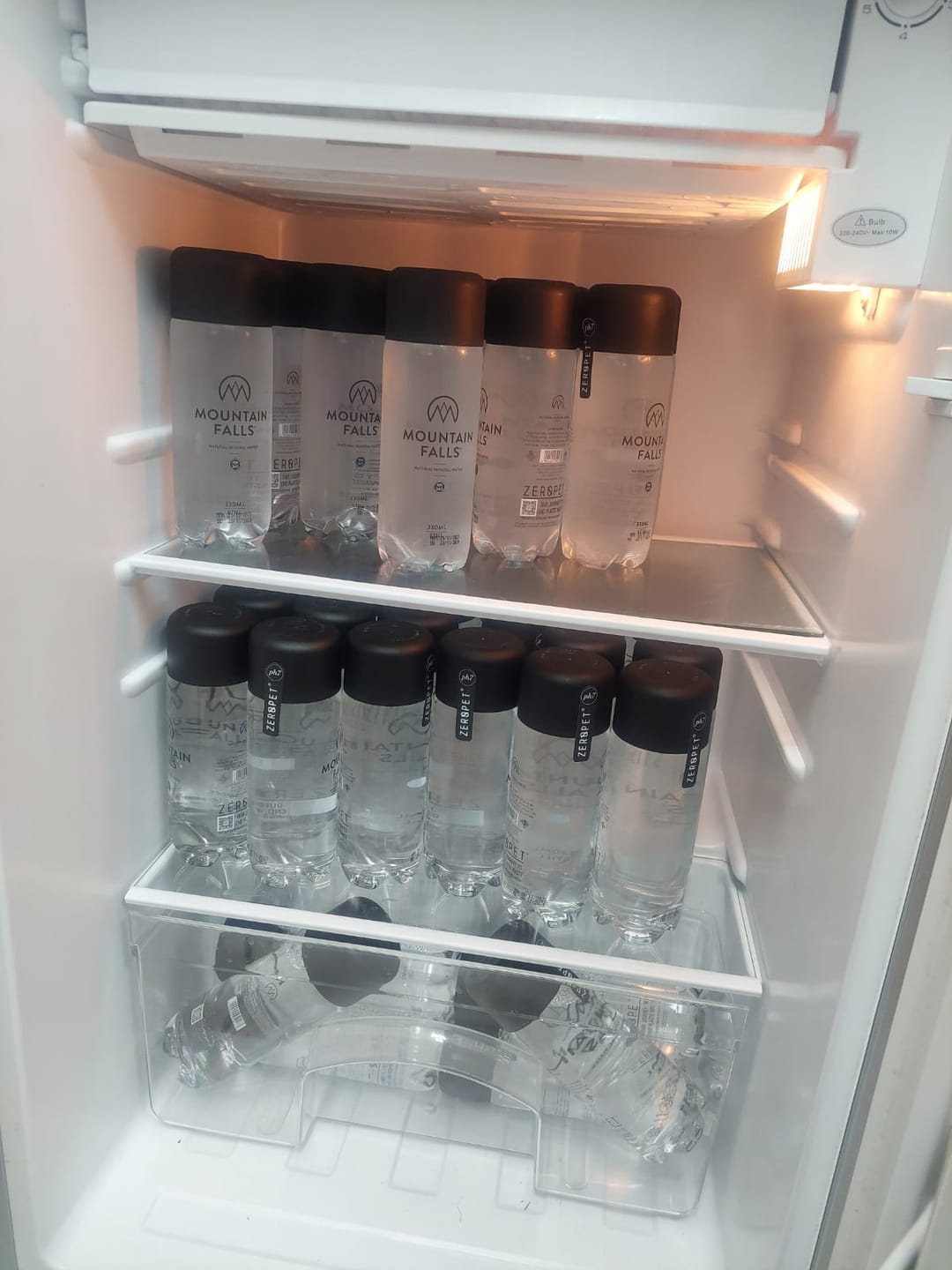 Customer photo review of 330ml Still Mineral Water- ZEROPET Bottle (Pack of 24)