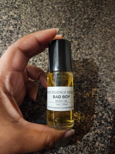 Customer photo review of CH571 Bad Boy Body Oil - Men
