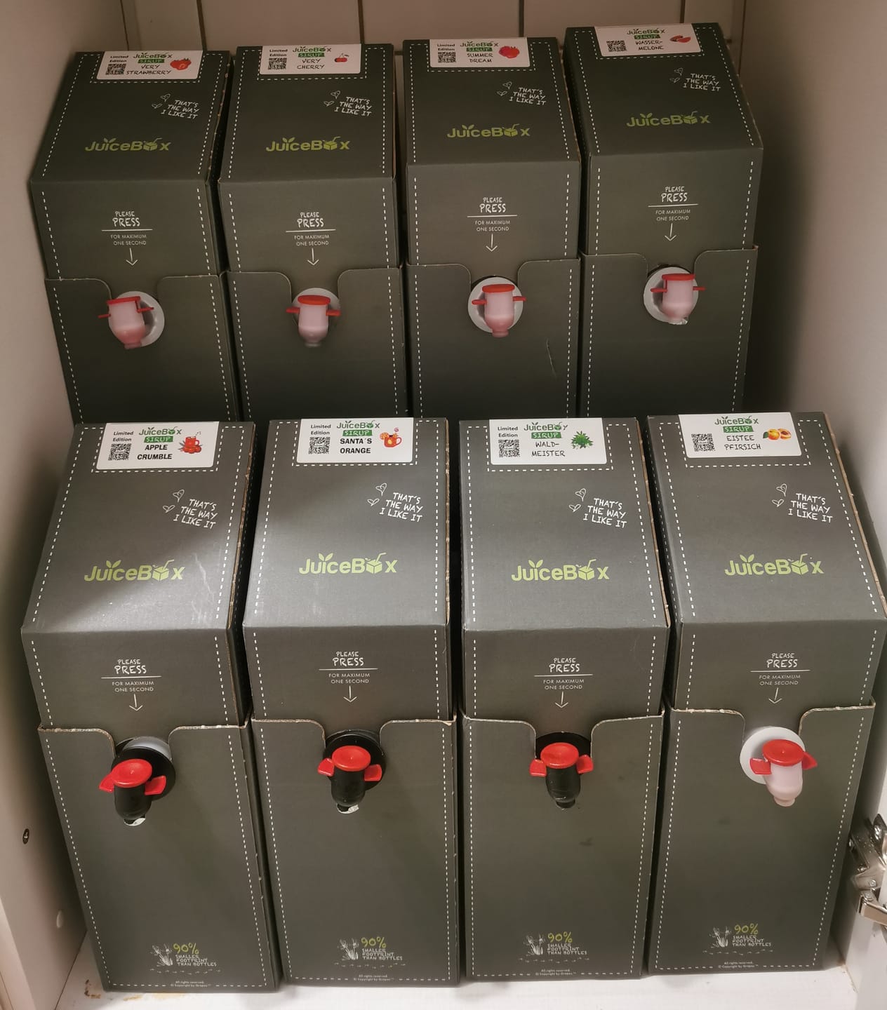 Customer photo review of JuiceBox™ Limited Edition Punschstand