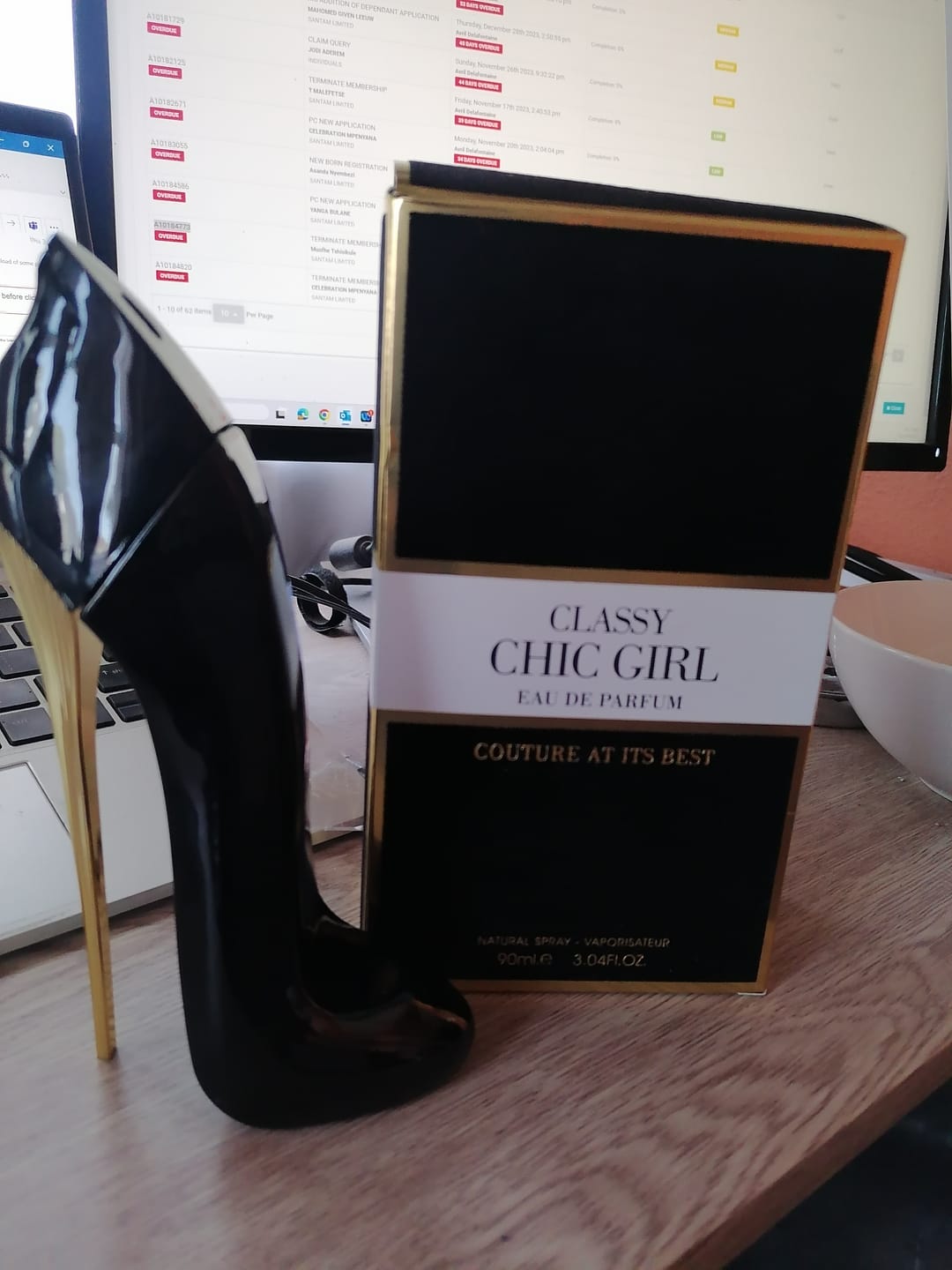 Customer photo review of CLASSY CHIC GIRL