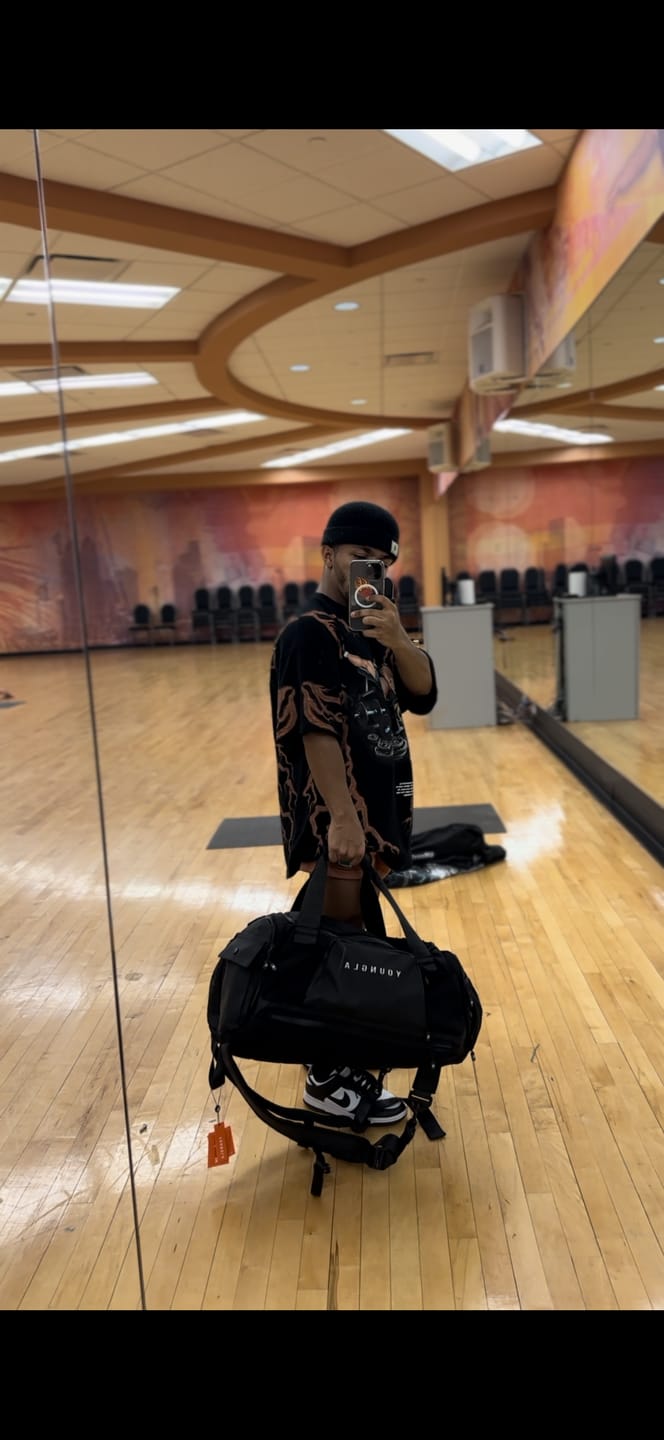 Customer photo review of 741 Hybrid Duffle Backpacks