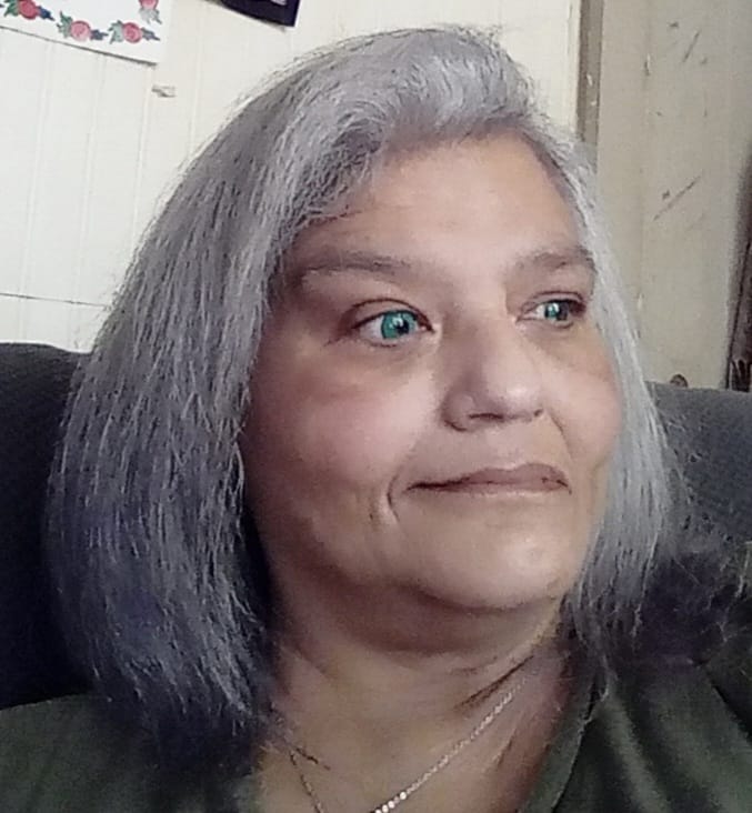 Customer photo review of Cosplay ICE Green Prescription Colored Contact Lenses