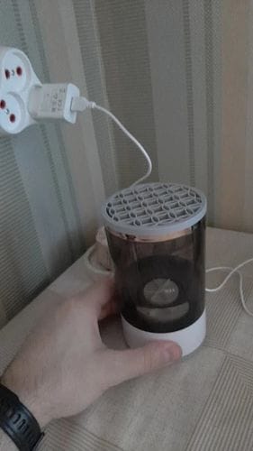 Customer photo review of Rinse Lilly™  Makeup Brush Cleaner