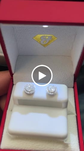 Customer video review of *NEW* 14K 💎💎 (VVS) White Round Diamonds Earrings JTJ™