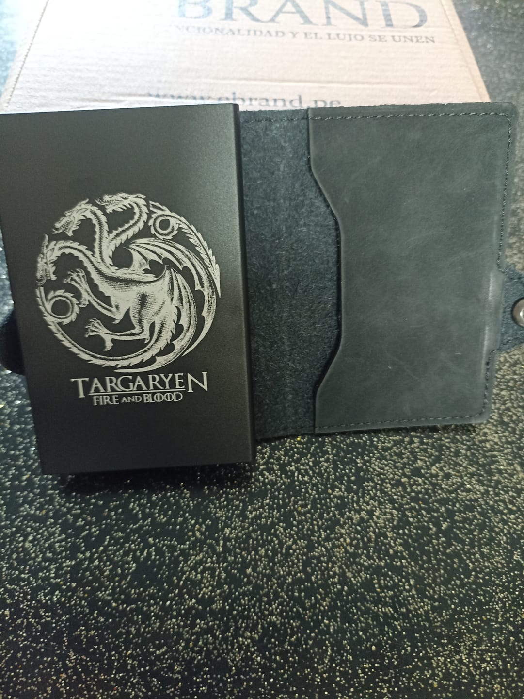 Customer photo review of E - CARBON FIBER