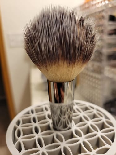 Customer photo review of Rinse Lilly™  Makeup Brush Cleaner