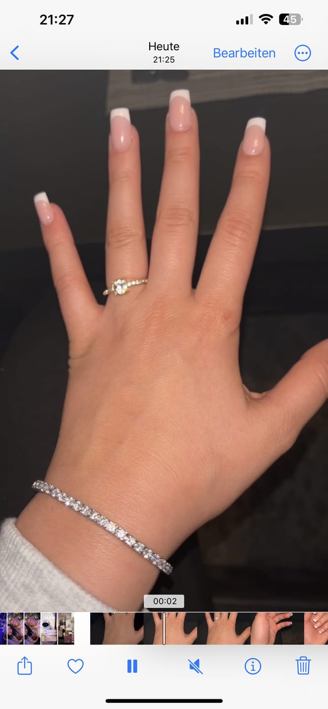 Customer photo review of TENNISBOY BRACELET. - 3MM WHITE GOLD