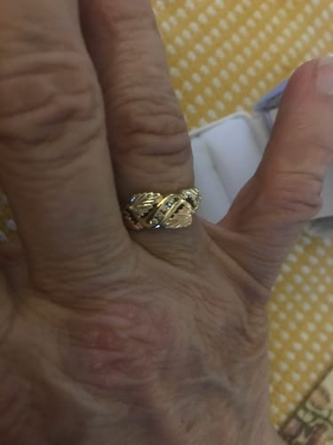 Customer photo review of Four Diamond - Black Hills Gold Ladies Ring