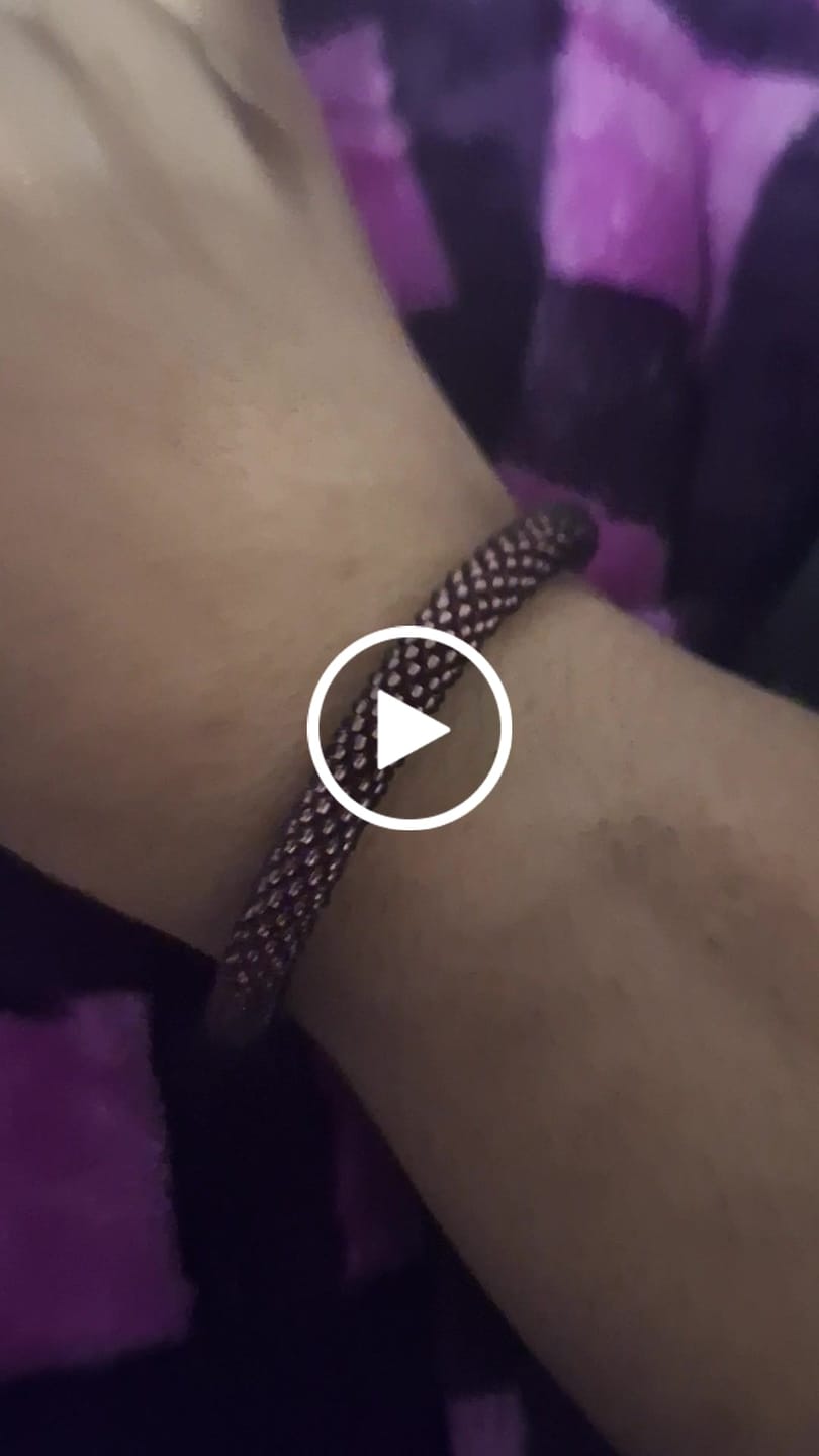 Customer video review of Berry Smash Solid
