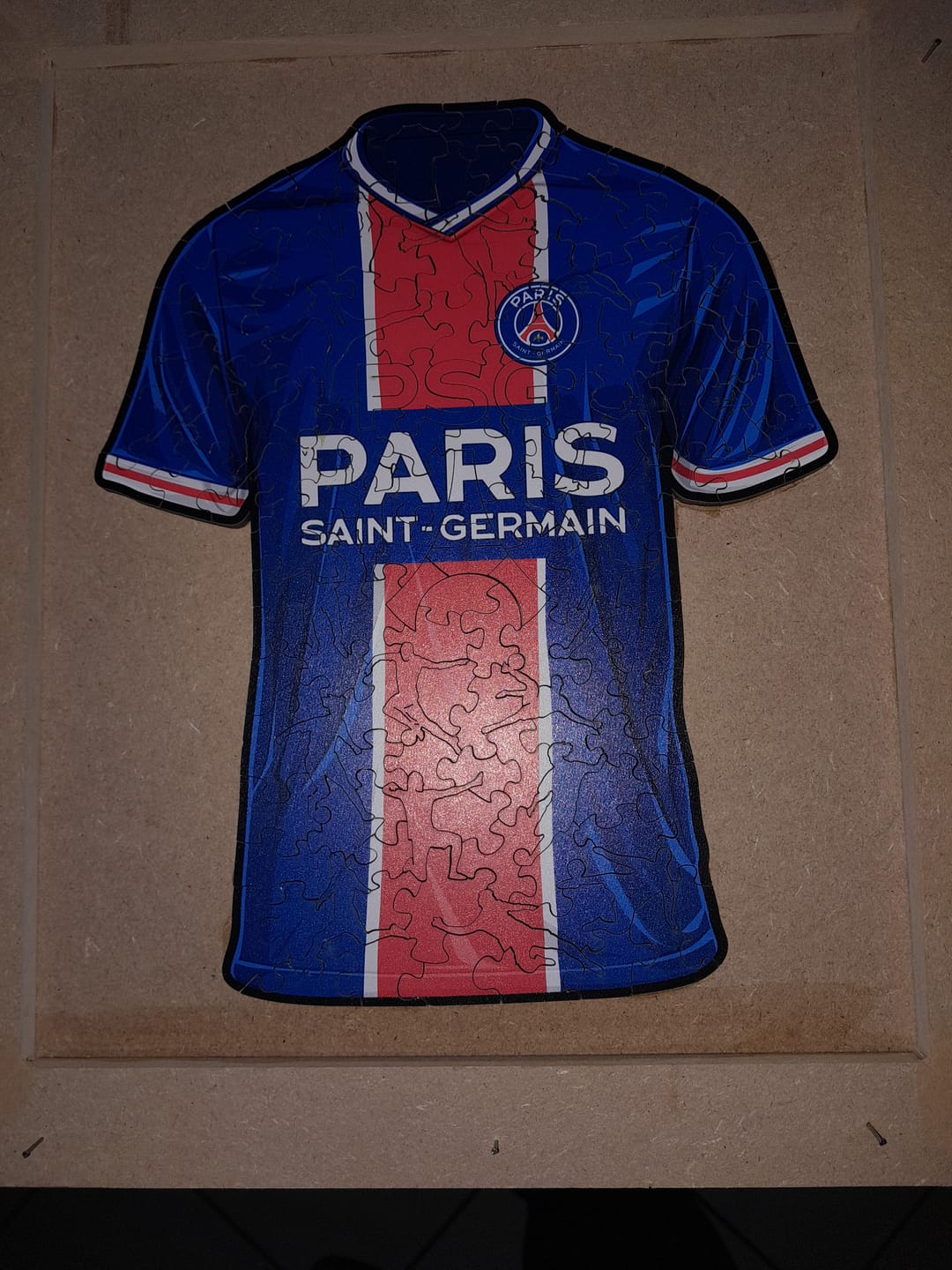 Customer photo review of Maillot PSG® - Puzzle Officiel en Bois