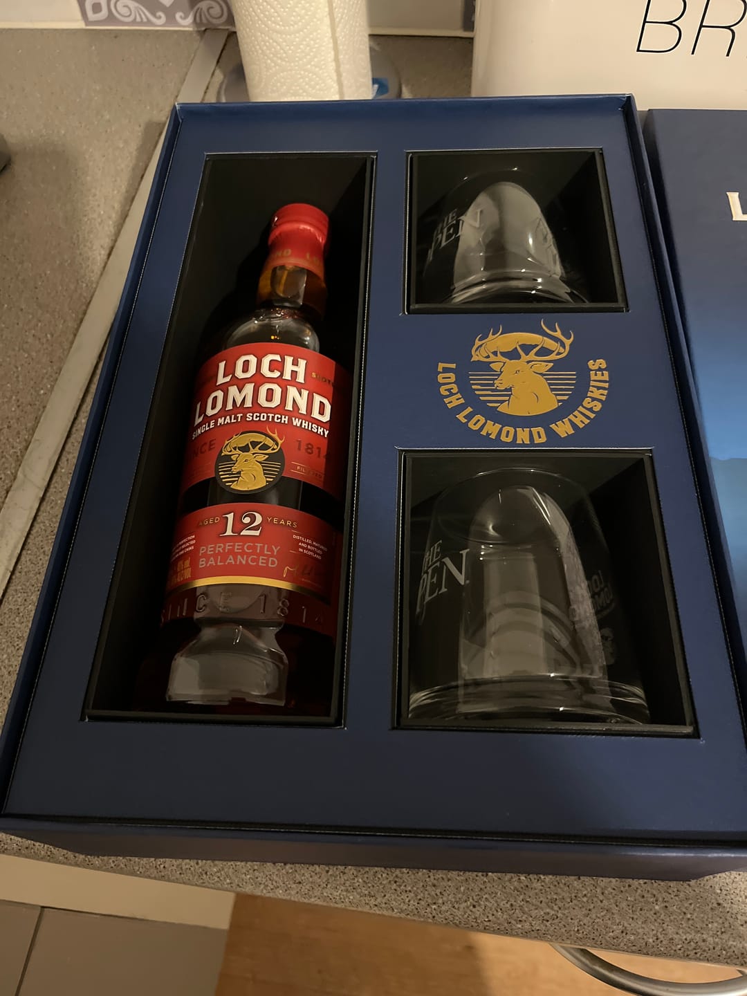 Customer photo review of Loch Lomond 12 Year Old Whisky & Glass Gift Set