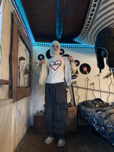 Customer photo review of BUNDA T-SHIRT