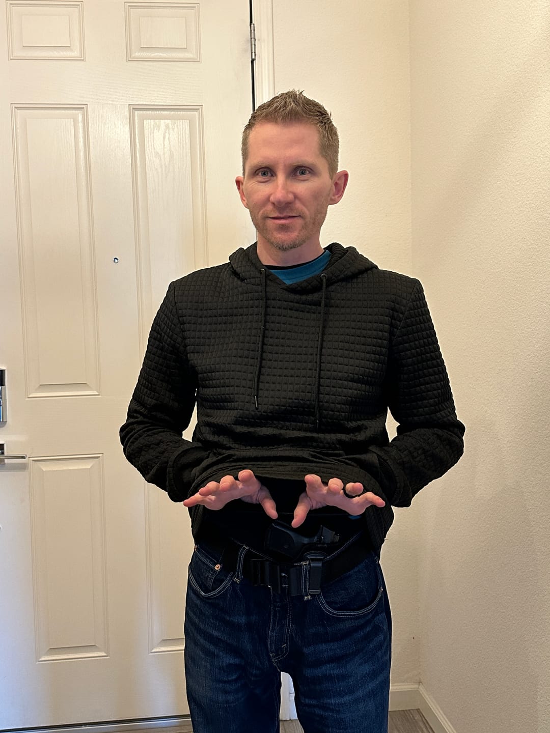 Customer photo review of OmniCarry Retention Belt - [BUNDLE AND SAVE]