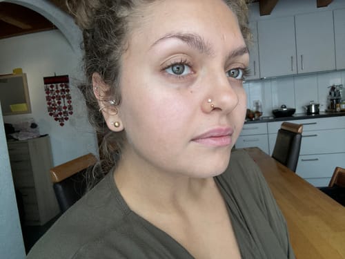 Customer photo review of Louise - petite pierre