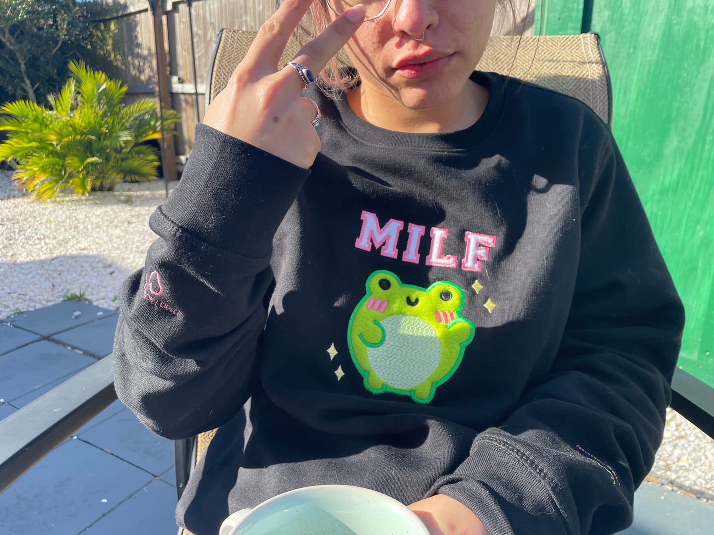 Customer photo review of Organic Cotton Man I Love Frogs Sweatshirt