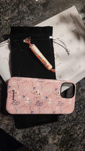 Customer photo review of Mia pink