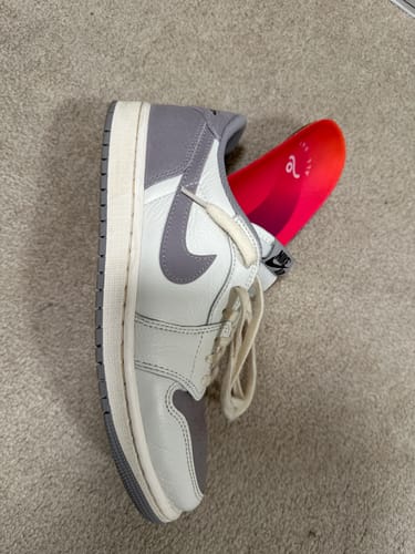 Customer photo review of Move All Day Casual Insoles