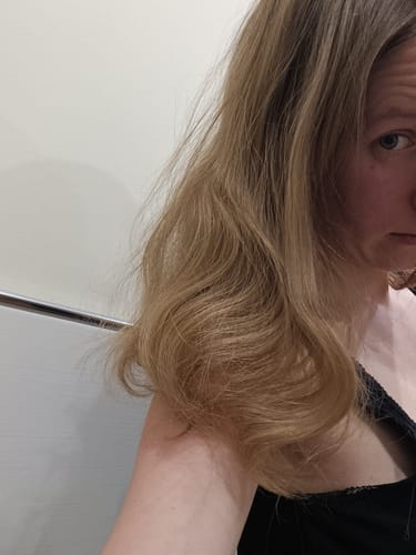 Customer photo review of NEU: 8% Apple-Wonder Haarseife (Haarglanz & fluffig-weiches Haar)