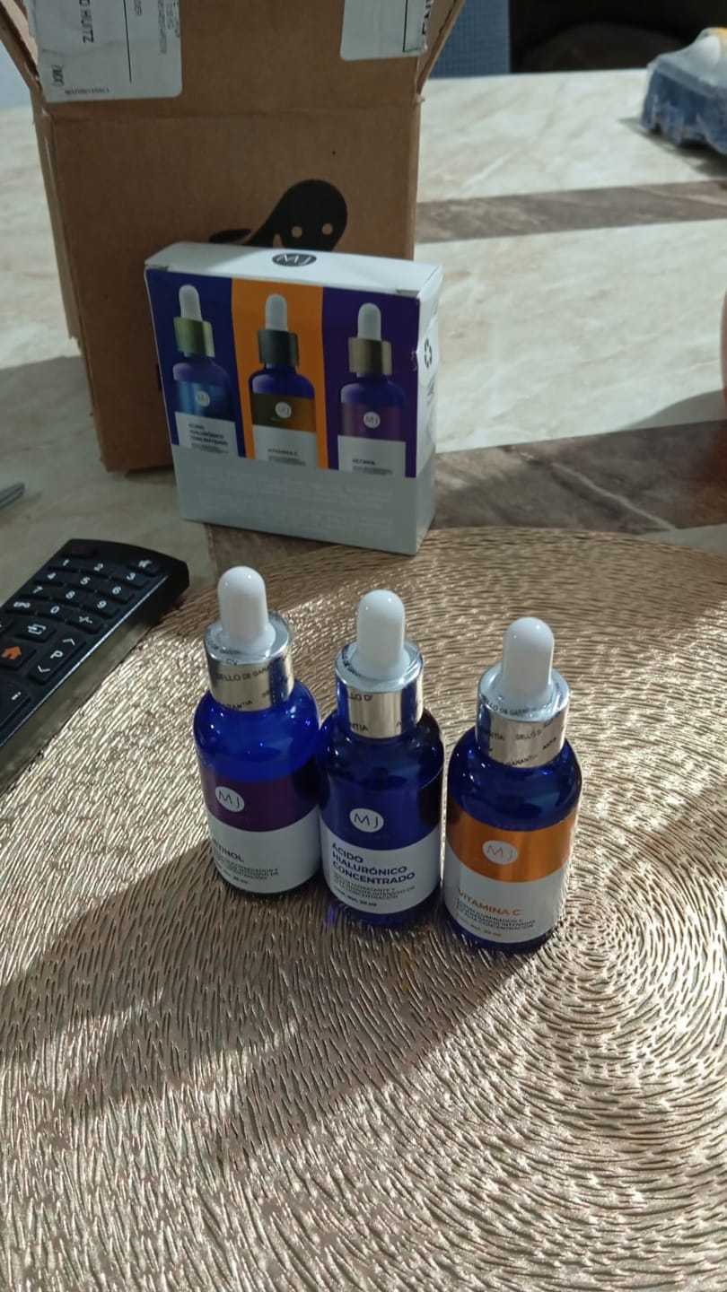 Customer photo review of Kit Facial Con 3 Serums Acido Hialurónico, Retinol, Vit C