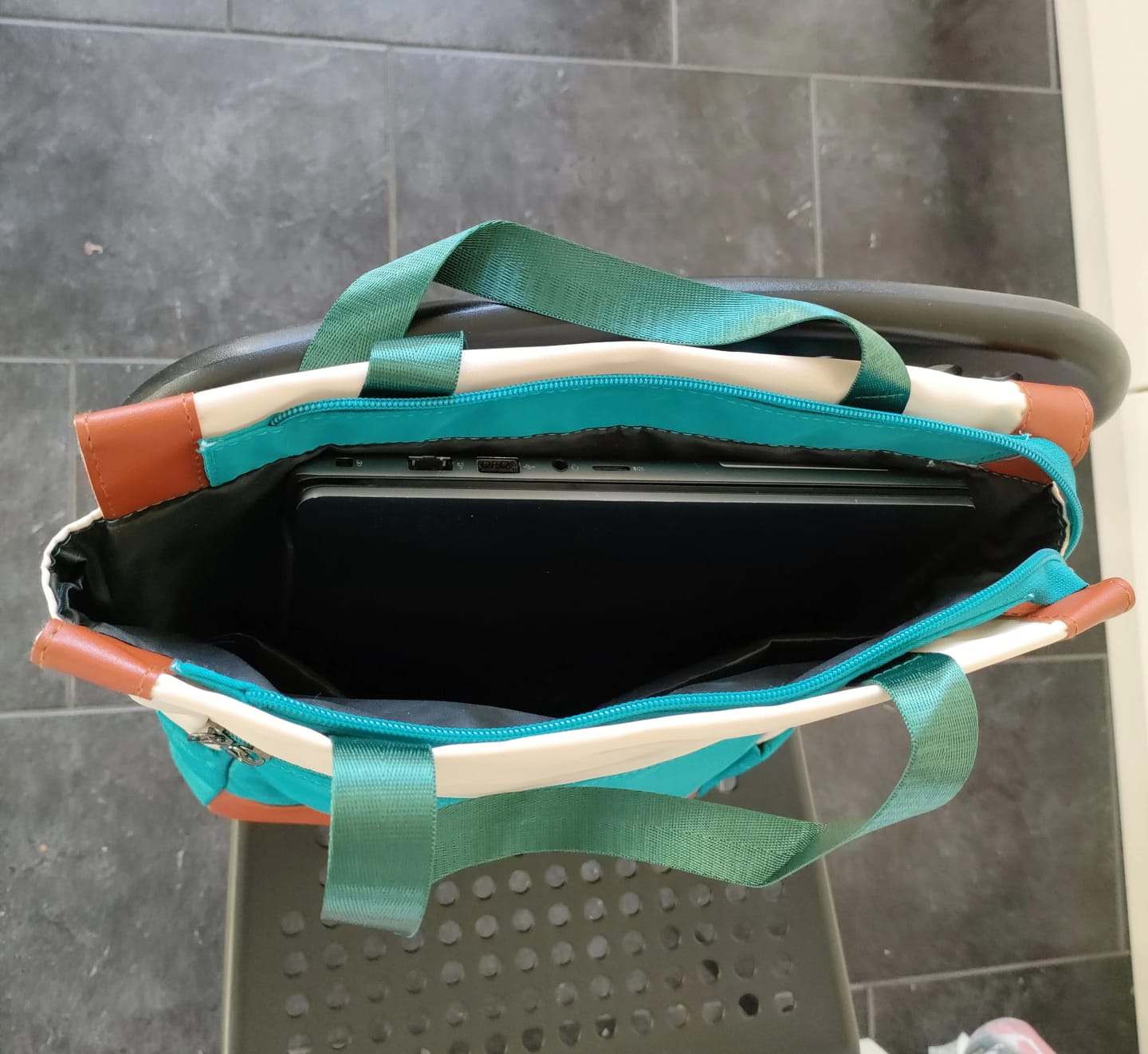 Customer photo review of תיק גב ADVA