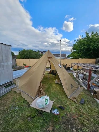 Customer photo review of Tente Teepee oversize Pyramide