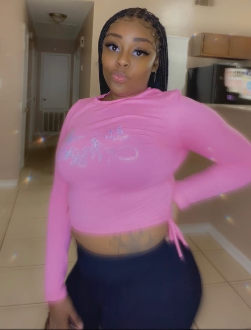 Customer photo review of Shade Knotless Braid Wig (Ready To Ship)