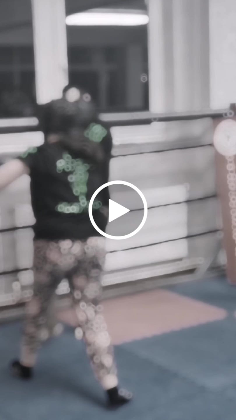 Customer video review of Manusi Box Knockout Skull