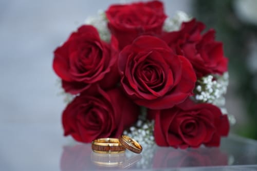 Customer photo review of Tungsten Carbide Yellow Gold Plated Natural Koa Wood Oval Wedding Ring 4mm