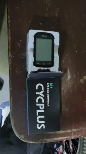 Customer photo review of GPS Bike Computer Wireless - Waterproof - Speedometer Odometer - Bluetooth 5.0